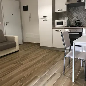 Santa Croce,14 Apartment