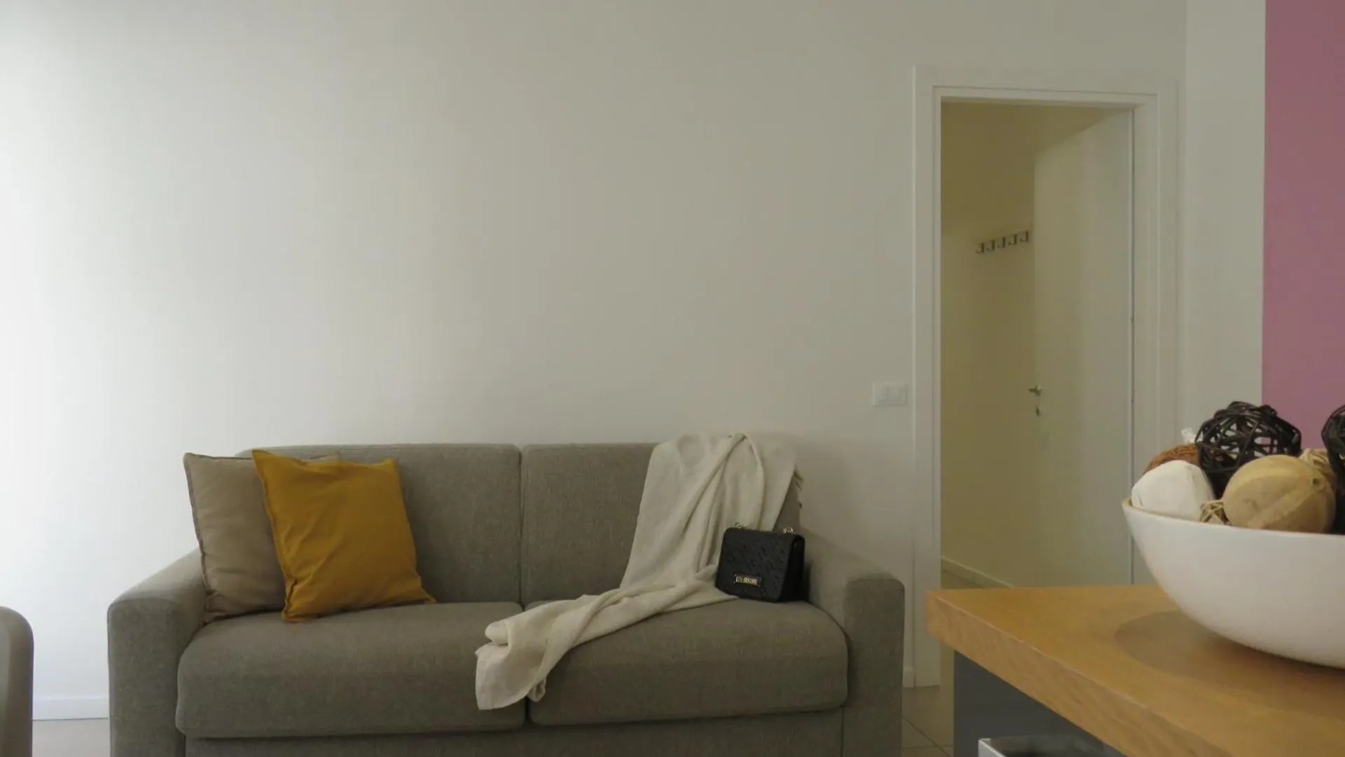 8 Colonne Apartments Bologna