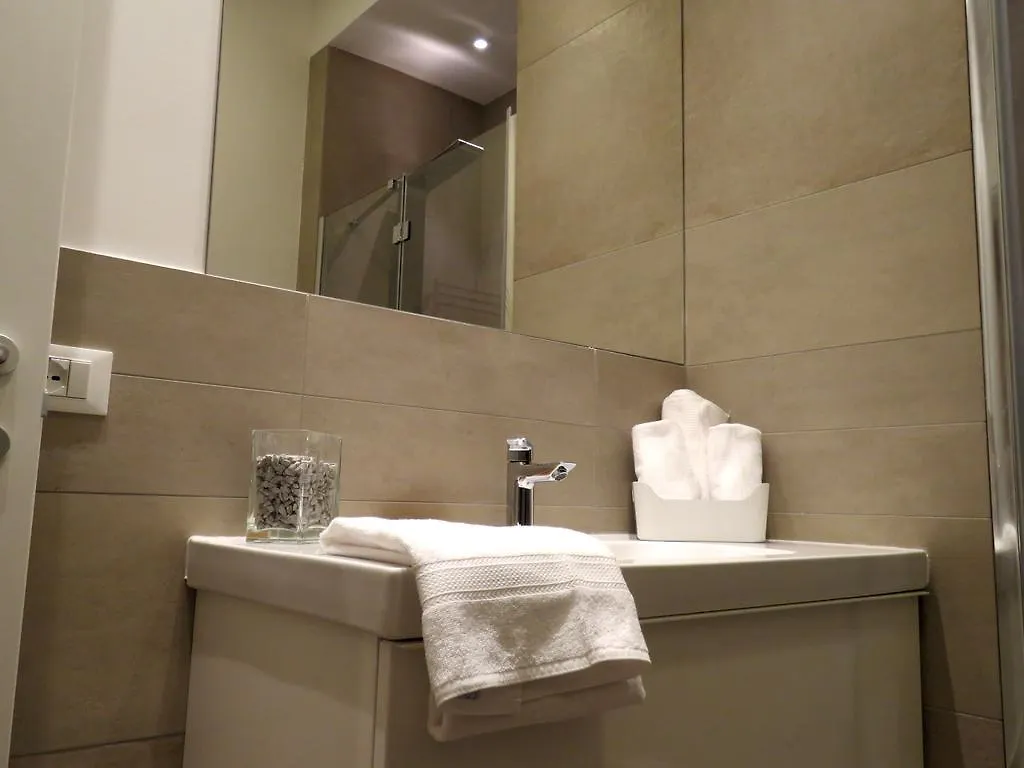 8 Colonne Apartments Bologna