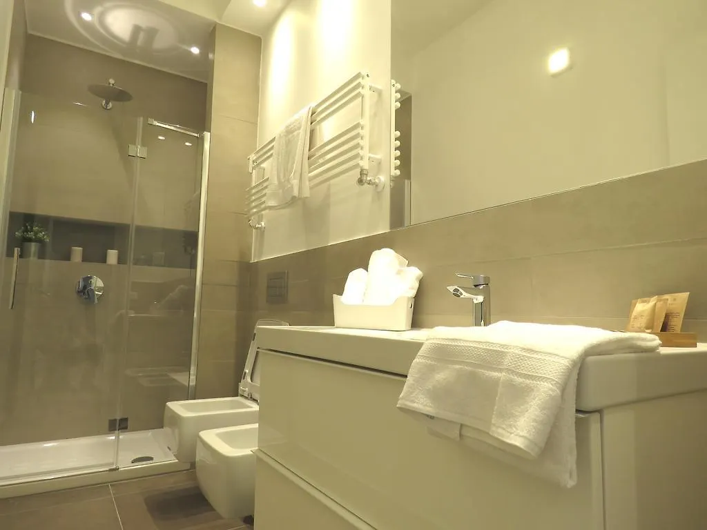 8 Colonne Apartments Bologna